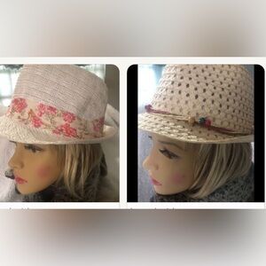 Bundle of two hats..